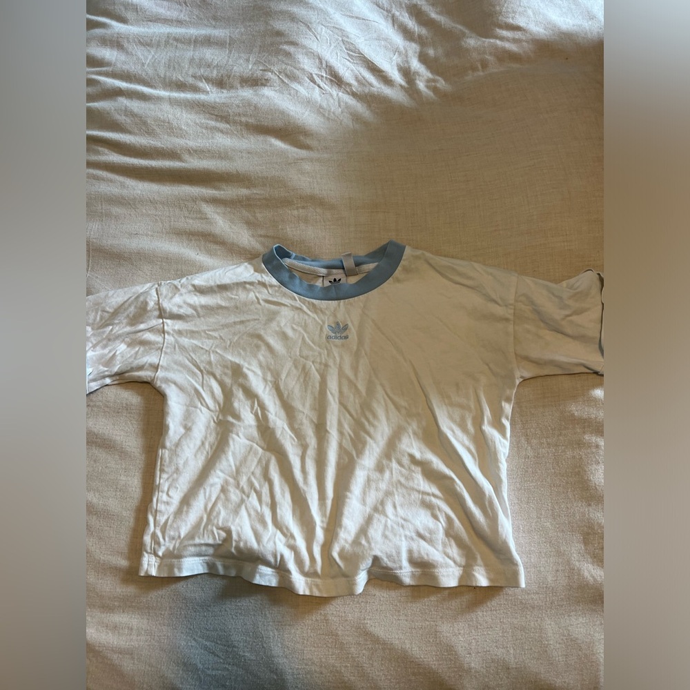 Adidas tee
